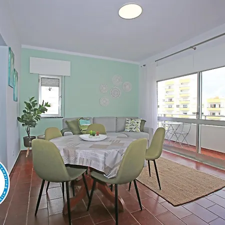 A21 - Da Rocha Step Apartment *